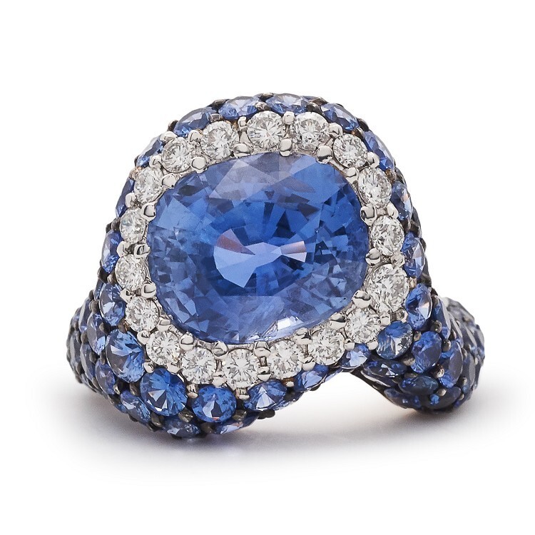 de Grisogono High Jewelery Sapphire Ring
