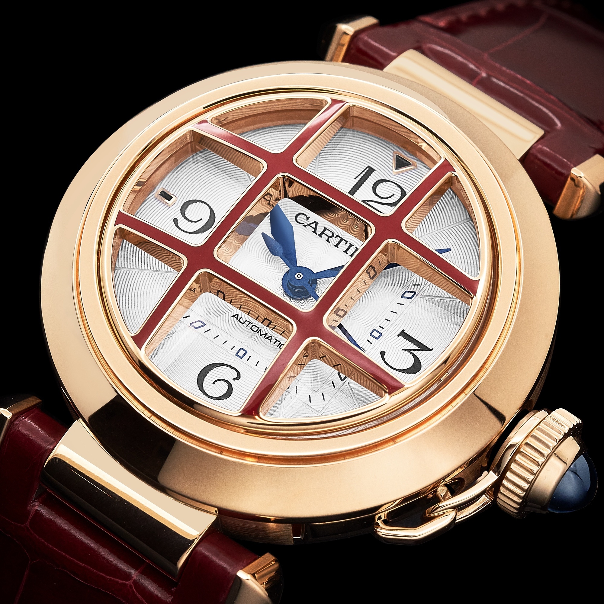 Cartier Pasha de Cartier detailed view
